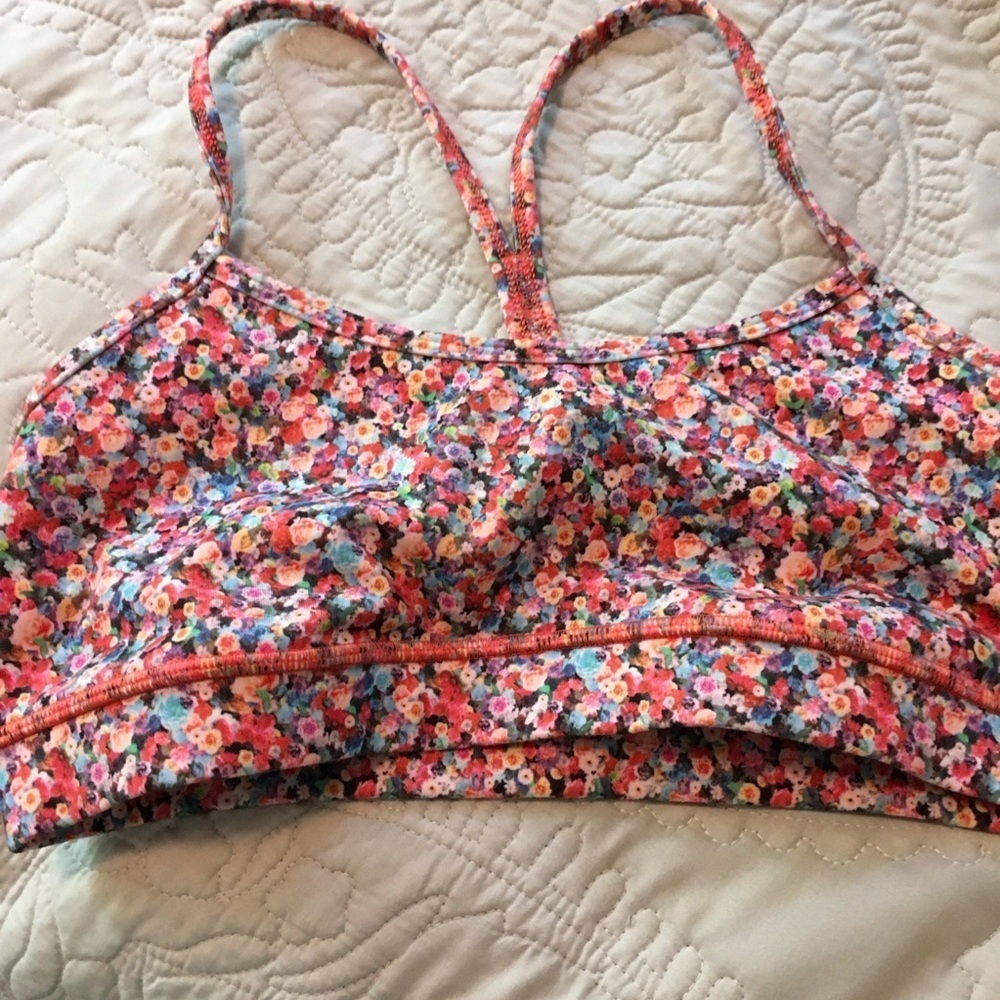 Lululemon Floral Racerback Sports Bra Mesh Back Small Medium